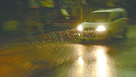 The rains with strong winds increased the cold