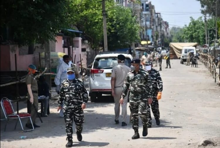 CRPF force deployed in Bapudham Colony, coronavirus, lockdown