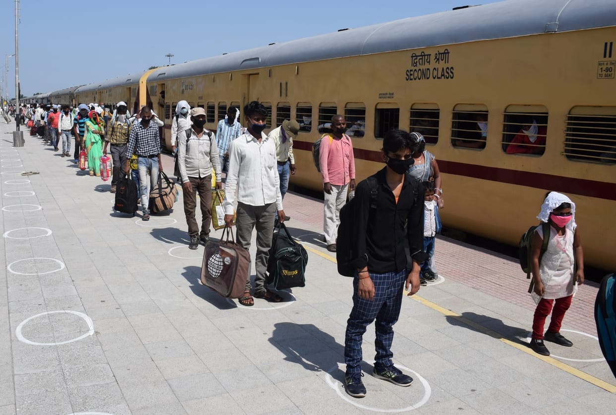 12718 migrants arrived in Azamgarh since April 19