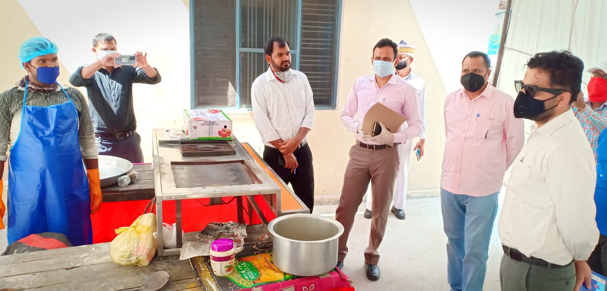 Inspection of Quarantine Center and Community Kitchen