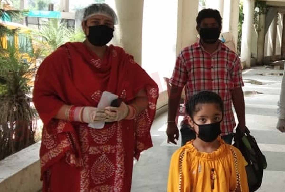 lockdown in Jammu Kashmir (J&K) news in Hindi, Eight children from Jammu Kashmir stranded in Punjab reached home since 47 days