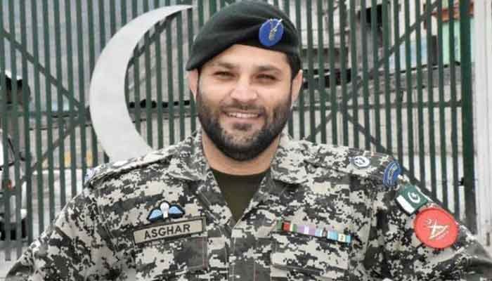 Corona virus kills Major in Pakistan, DGISPR pays tribute in tweet