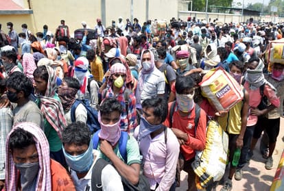 Prayagraj: Workers from Andhra said, we have not been charged rent