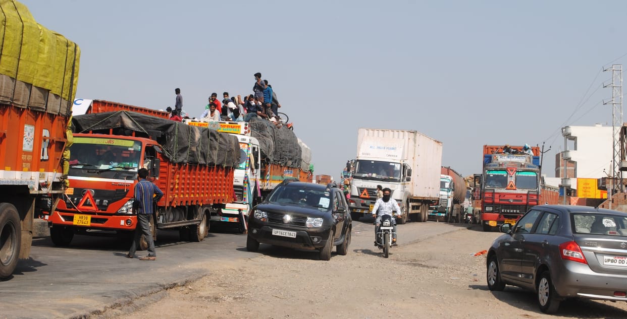 Agra-Kanpur highway jammed for seven and a half hours