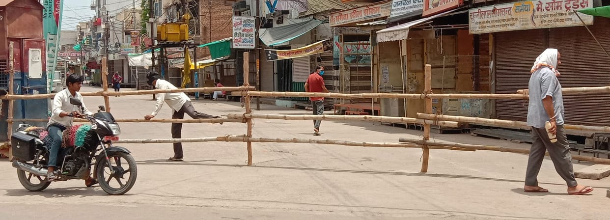 baricading dusted by local