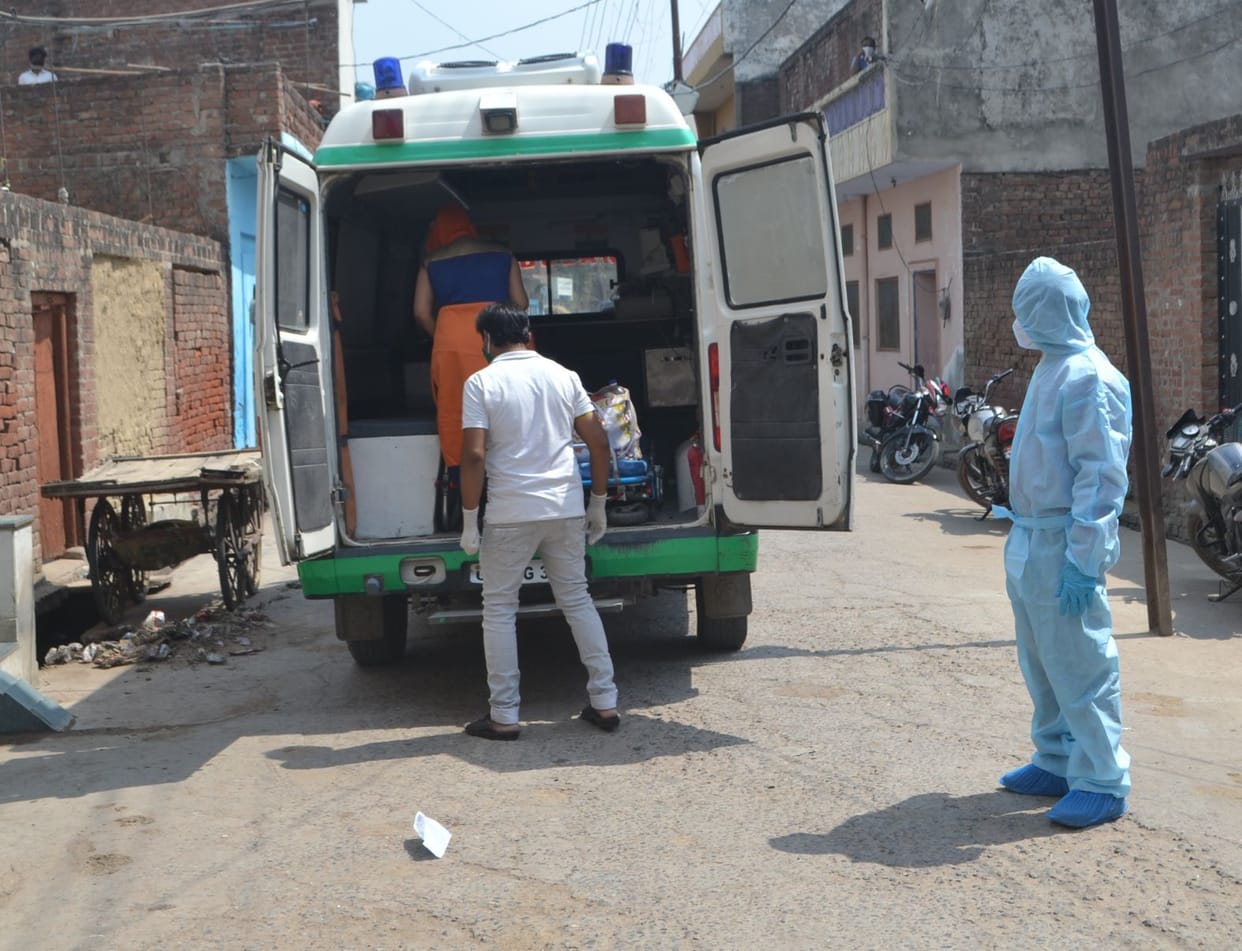 Six more Corona positive including couple in Farrukhabad