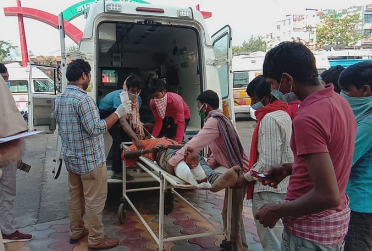 Coronavirus, Lockdown, Speedy Car Hits Migrant Workers on Ambala Highway