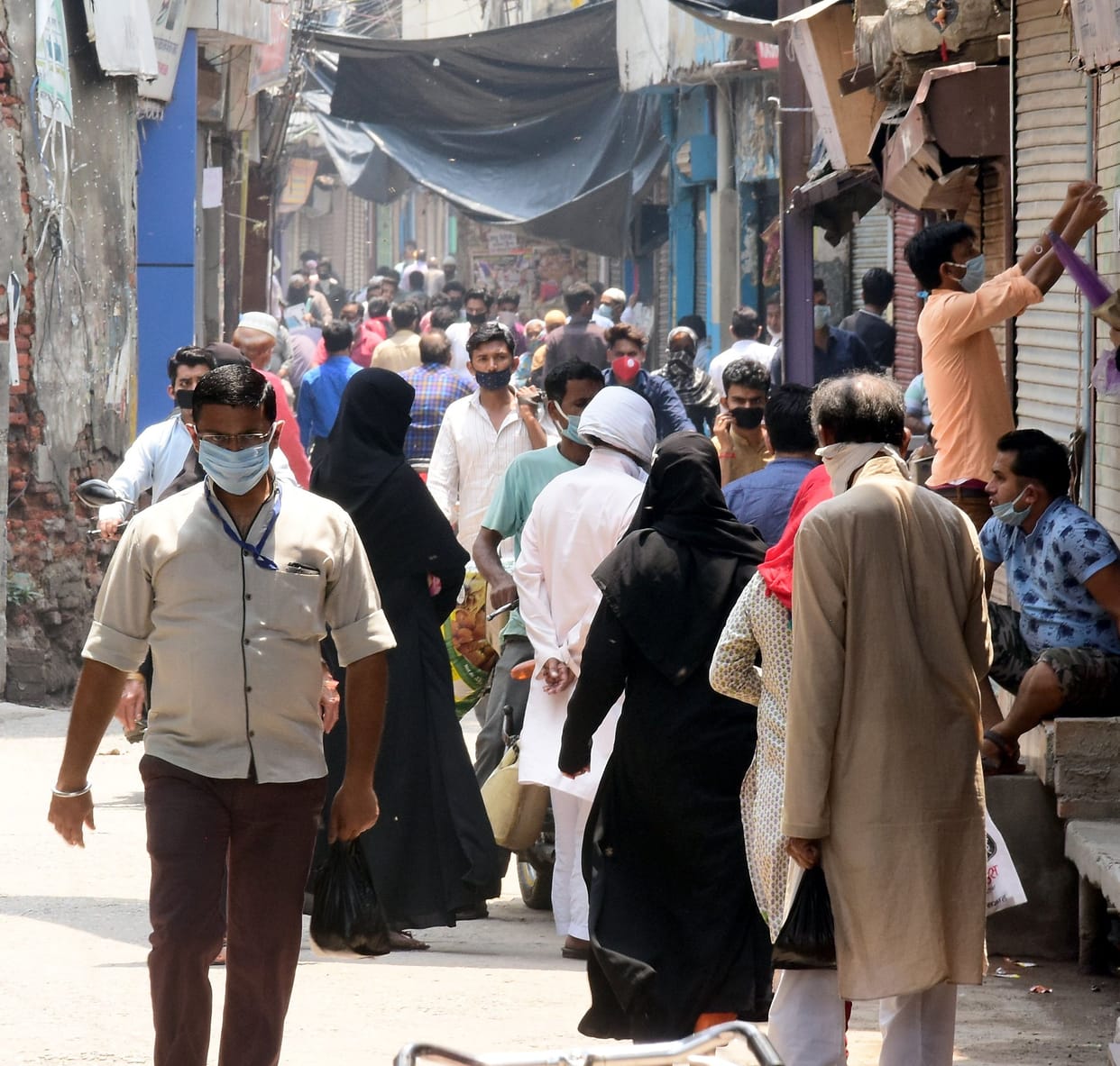 no efect of lockdown in sambhal