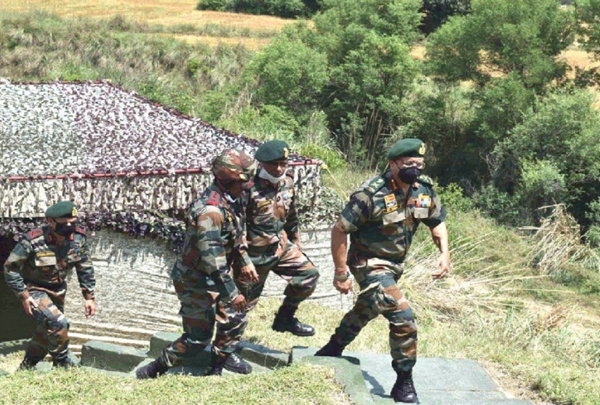 Army tests security preparations at loc Commander Lt Gen RP Singh visits border areas