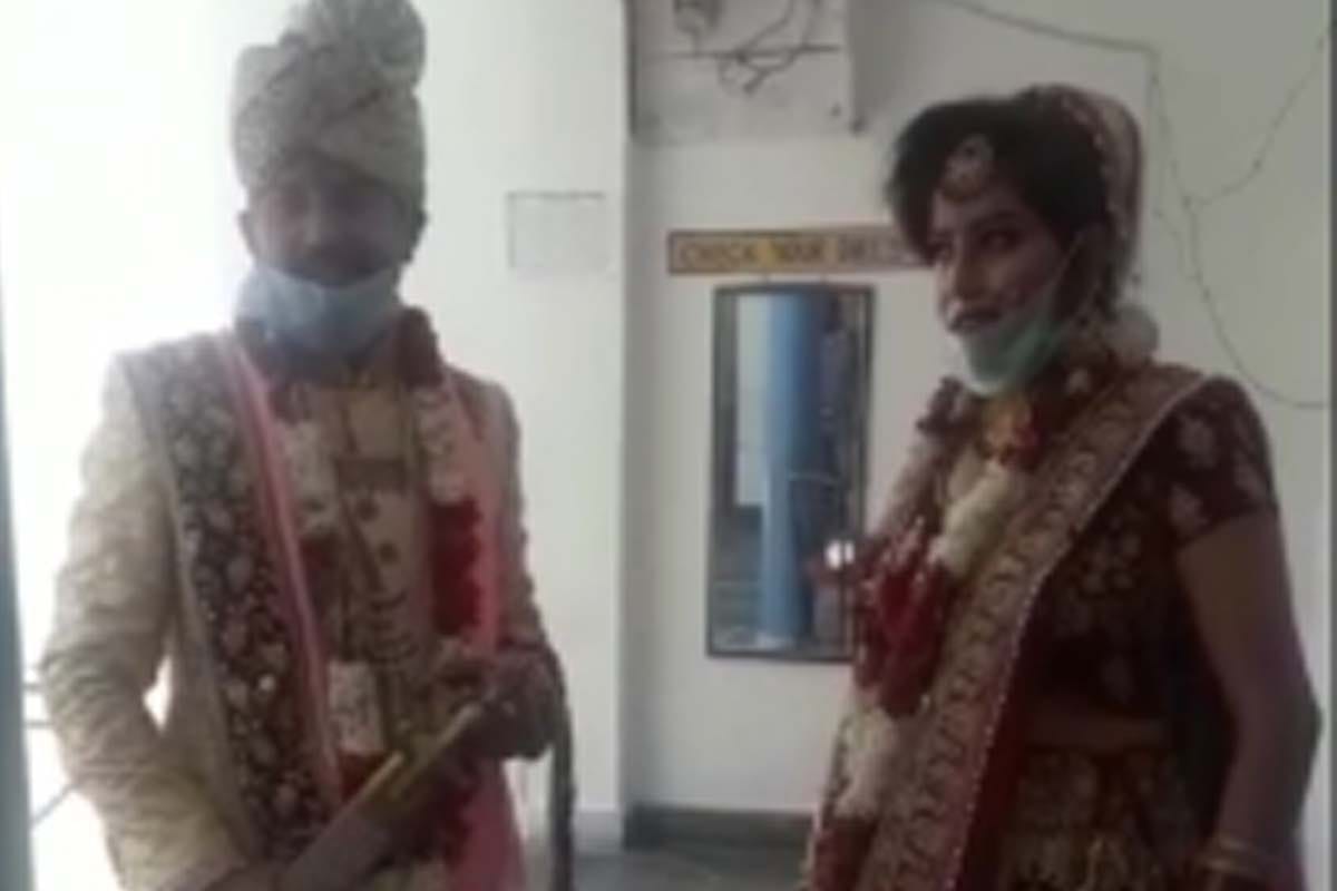 wedding Amid Lockdown: bride and groom completed wedding with ten baratiesan pandit in Saharanpur