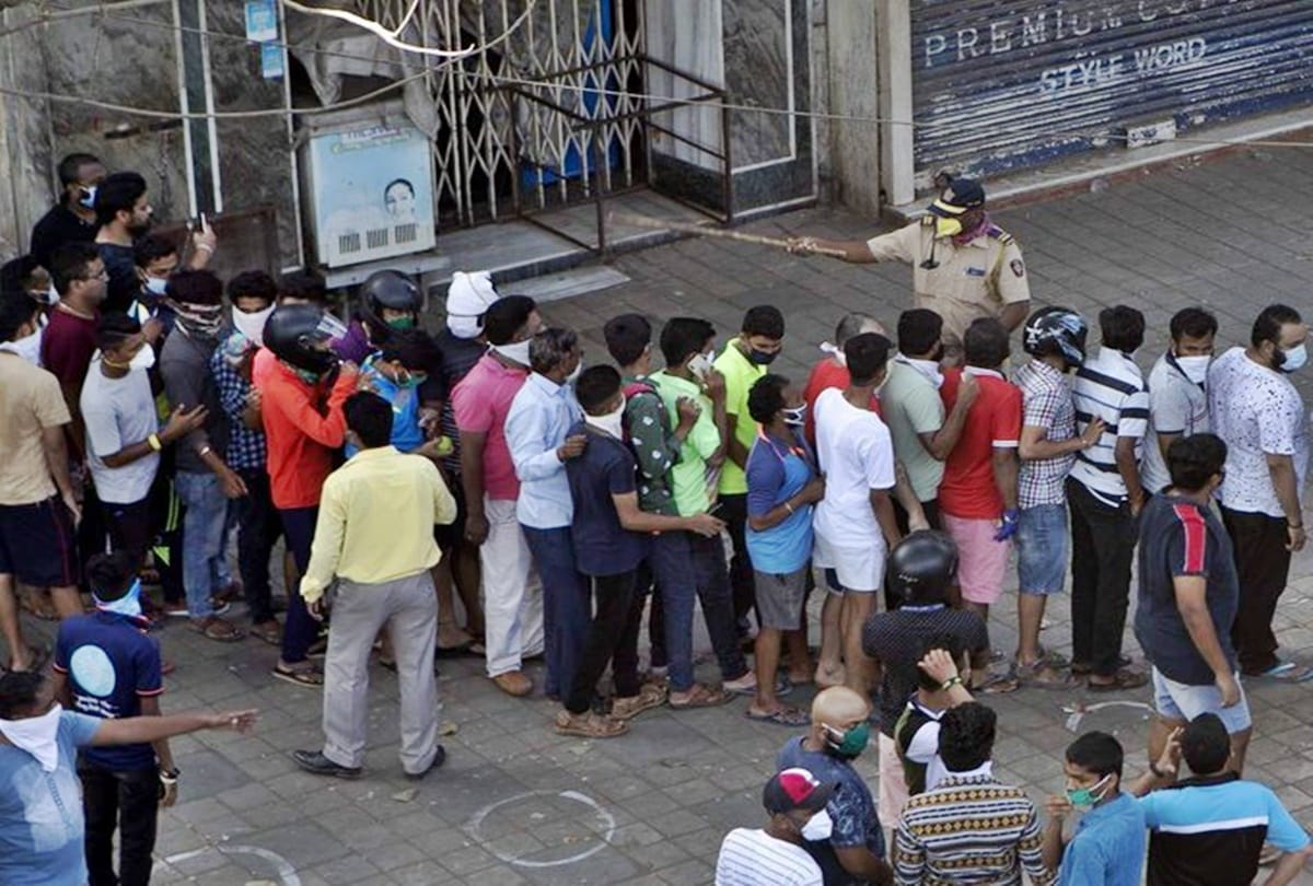 Coronavirus in Maharashtra Government launches online token system to reduce congestion at liquor shop