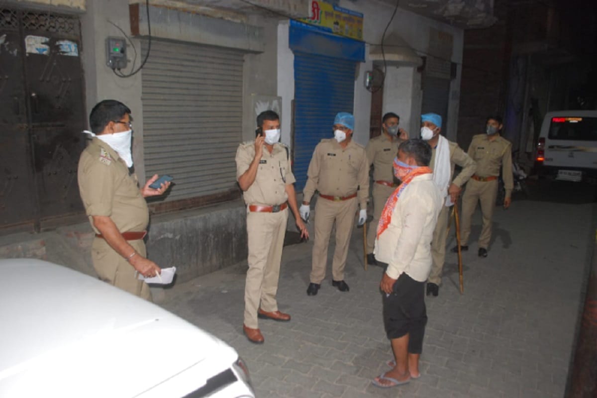 Conflict between two sides in Meerut and a young man was shot in the head