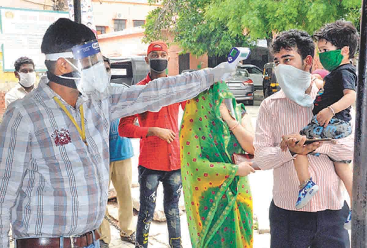 Pratapgarh: 1257 laborers arrived from Mumbai by laborers special train at dawn