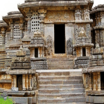 होयसलेशवर मंदिर