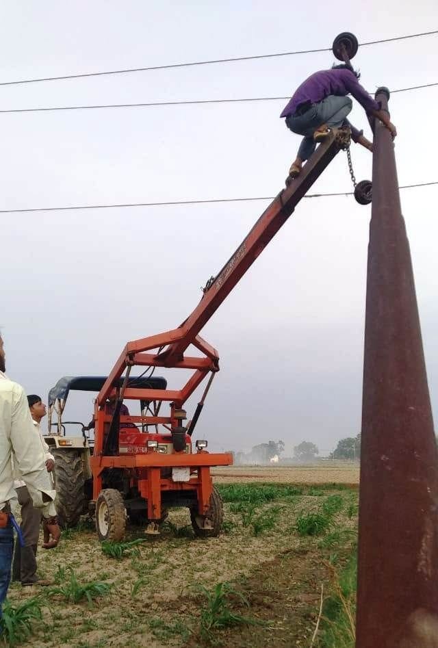 60 electric pole has broken, 3 transformer has damage