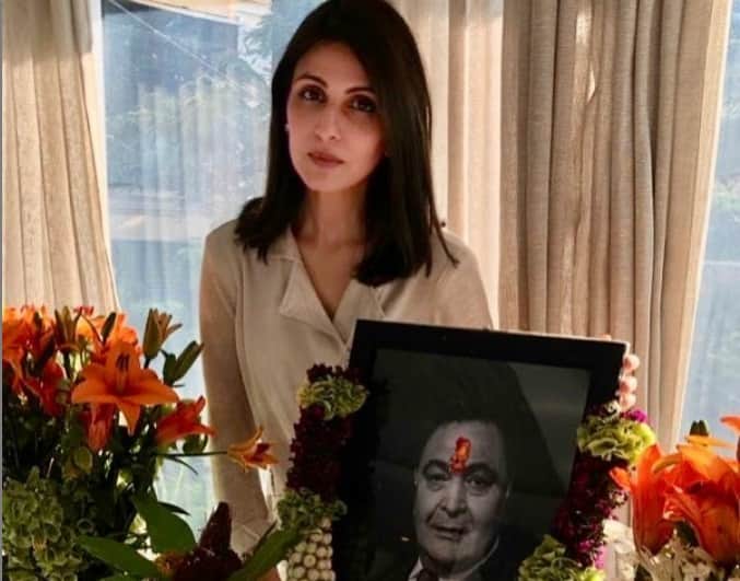 Riddhima Kapoor shares pictures of her and Ranbir Kapoor paying homage to Rishi Kapoor