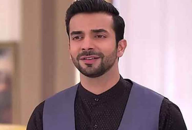 during Corona era you also send message to mother till these celebs said mom i am fine