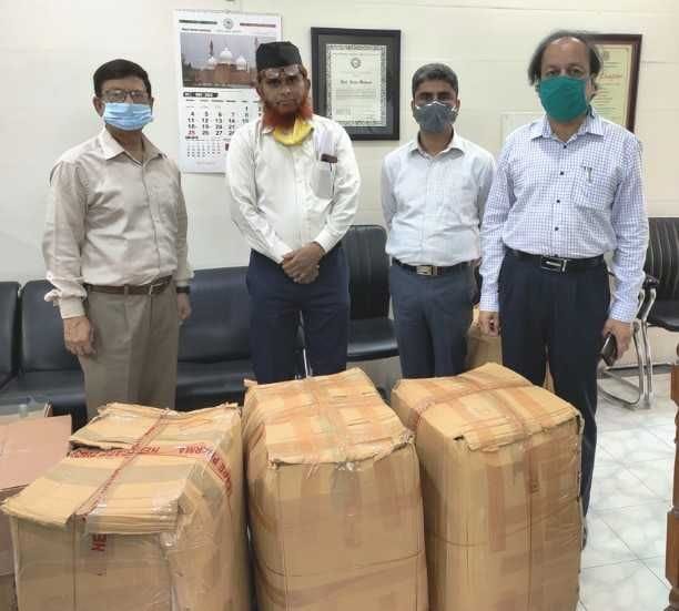 Zafar Alam Gave 100 PPE KIT