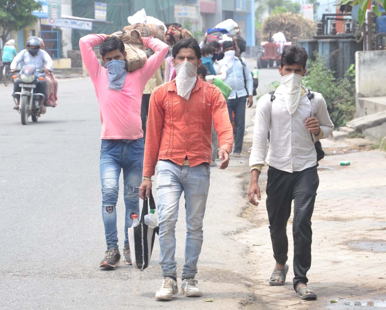 Continuation of workers walking
