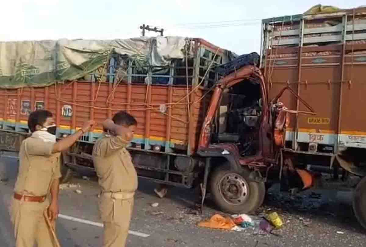 Three migrants died in a horrific road accident