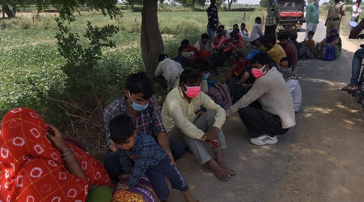 58 migrants landed near Ekdil after pulling the chain