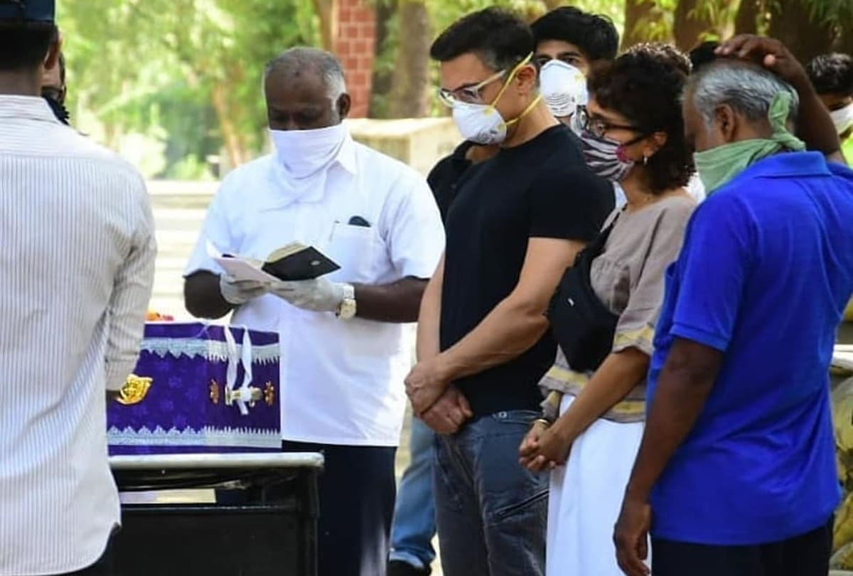 Aamir Khan Attends assistant Amos Paul Last Rites With Wife Kiran Rao