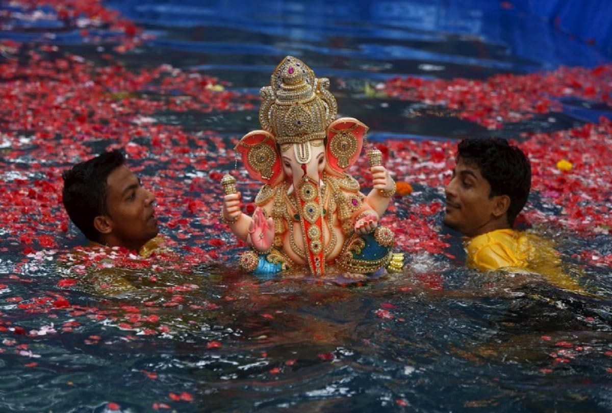 CPCB releases new guidelines; bans idol immersion of plastic, plaster of Paris, thermocol