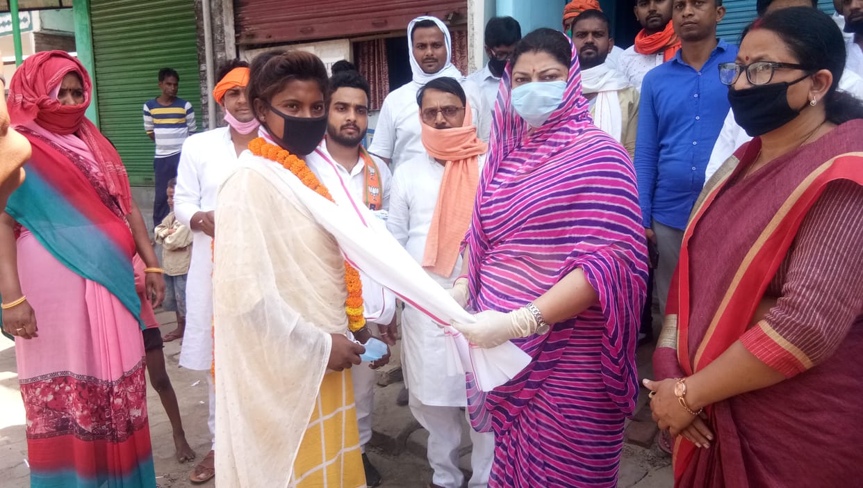 Relief material will reach the needy: Darshana