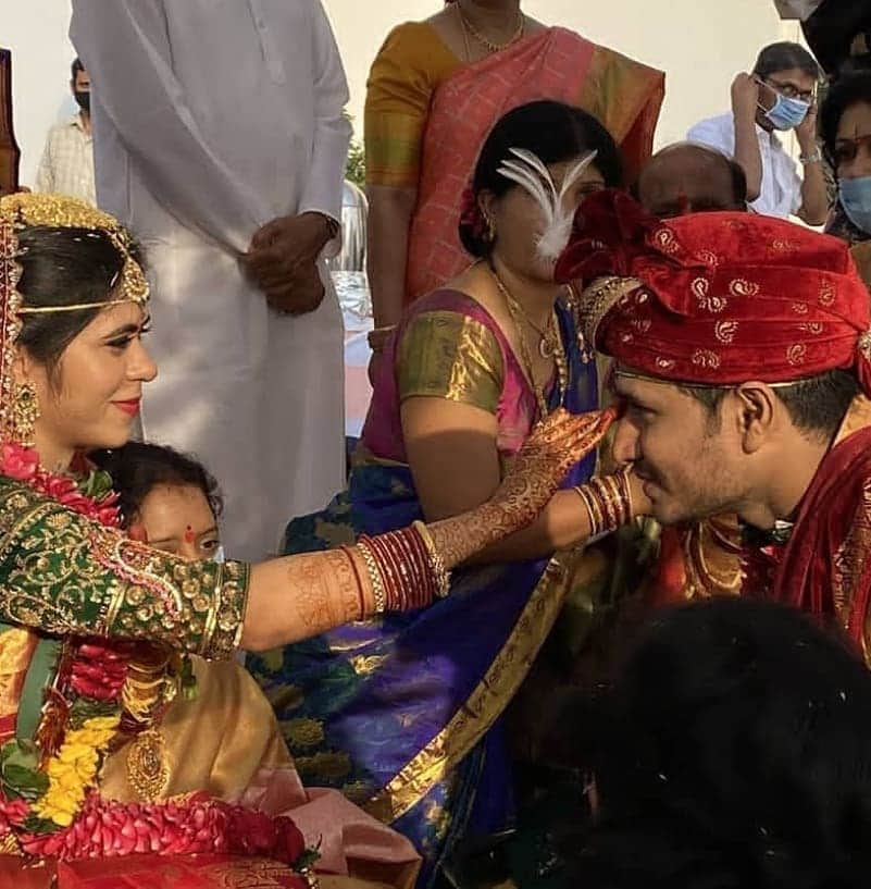 telugu actor nikhil siddhartha married to girlfriend pallavi varma during lockdown