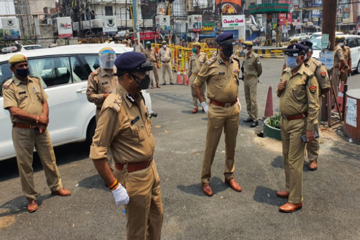 Meerut, Uttar Pradesh Lockdown Latest News Update Today, Police has conduct checking operation during the complete lockdown in the city