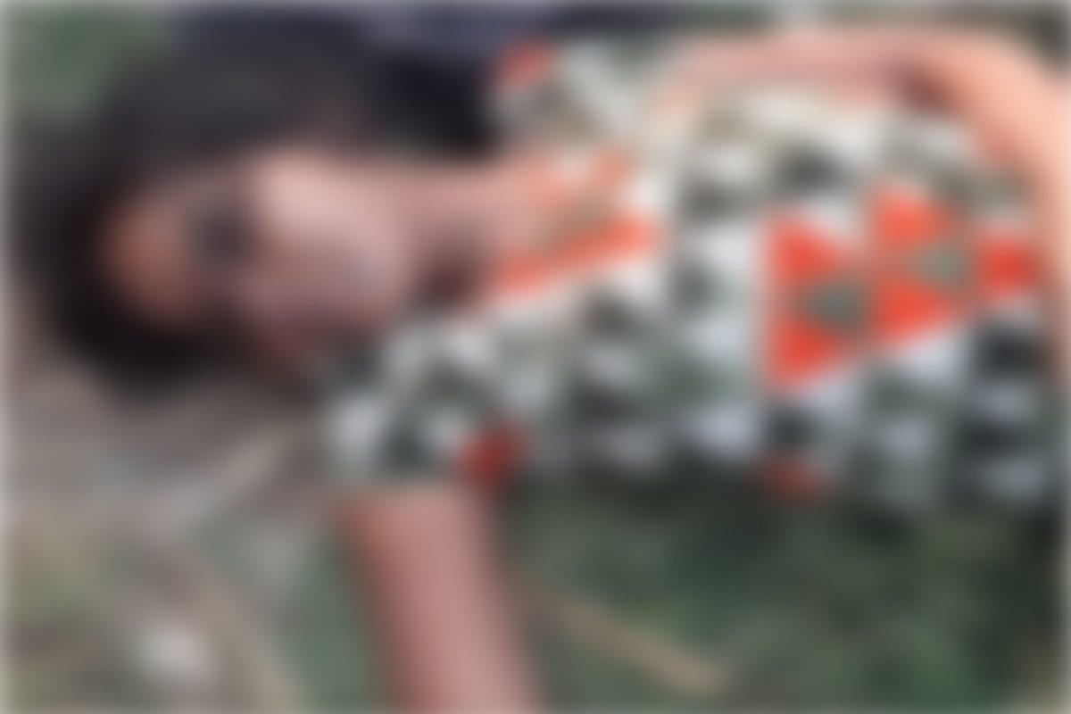 Meerut Uttar Pradesh News in Hindi, dead body of a woman have found in railway station at Meerut