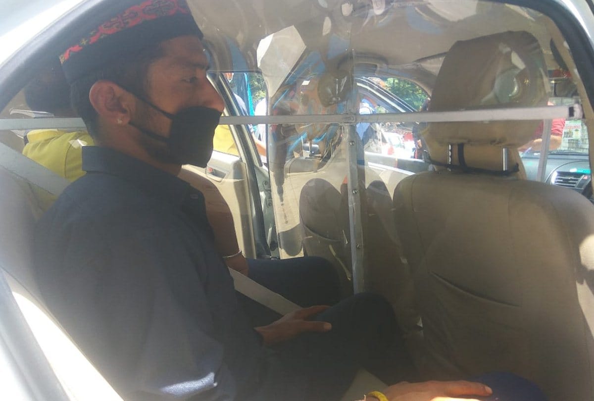 Shimla taxi operator Narender thakur tarzan the wonder car save you from corona virus