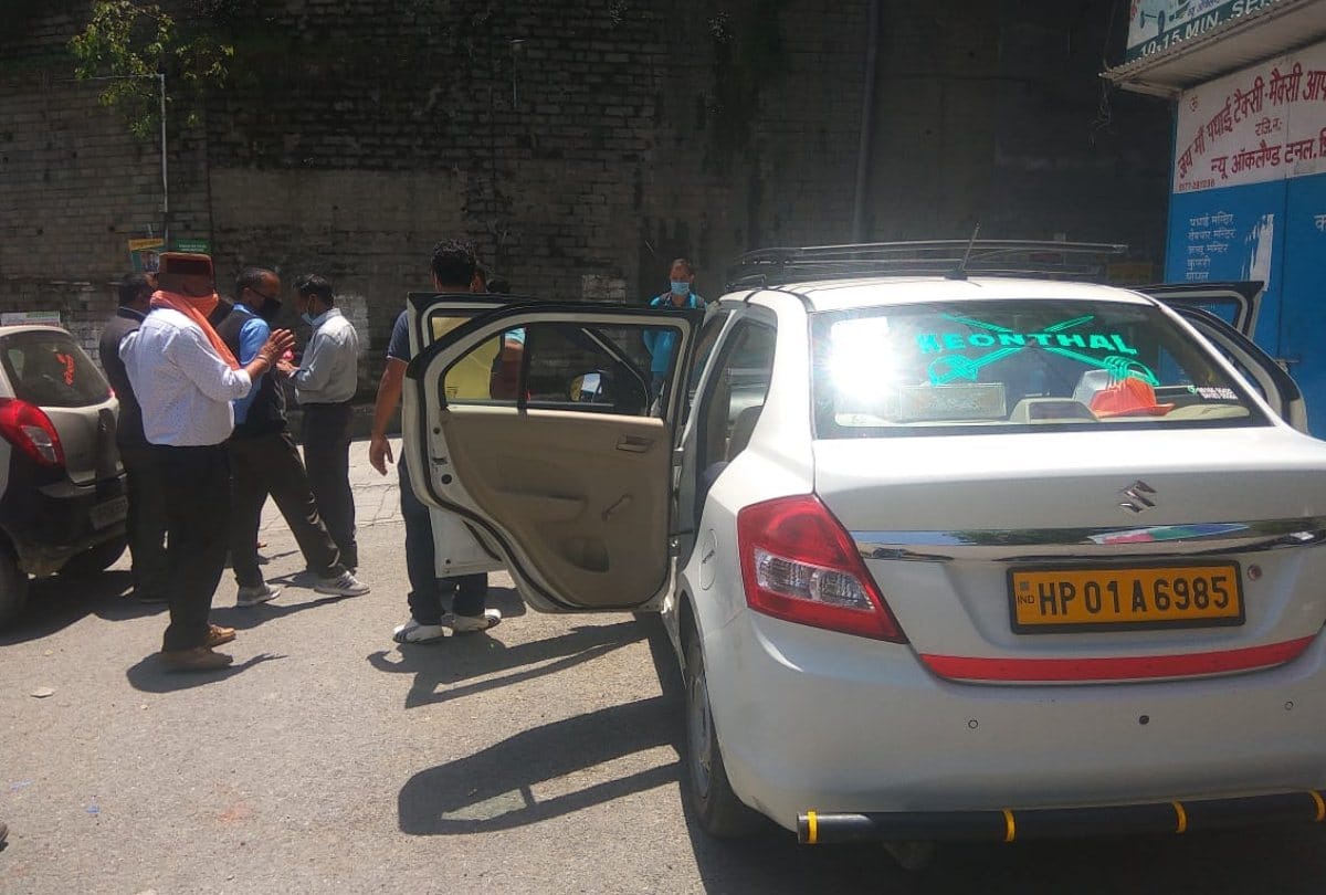 Shimla taxi operator Narender thakur tarzan the wonder car save you from corona virus