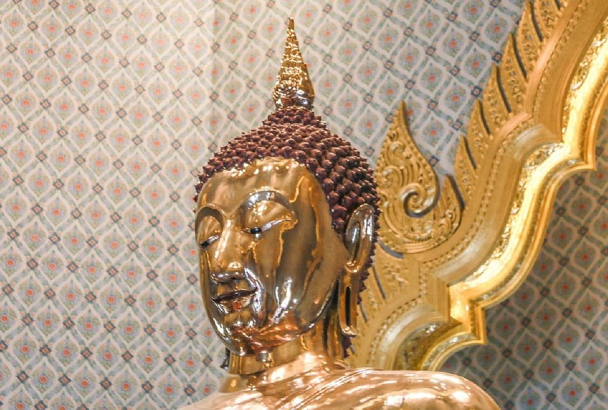 The Golden Buddha Amazing Story of Worlds Biggest Gold Statue