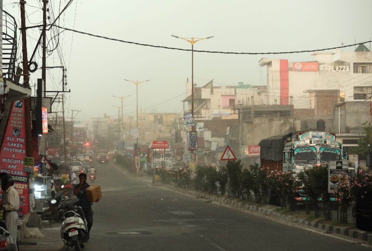 Snowfall in Rohtang, rain in Kangra amidst meteorological department warning