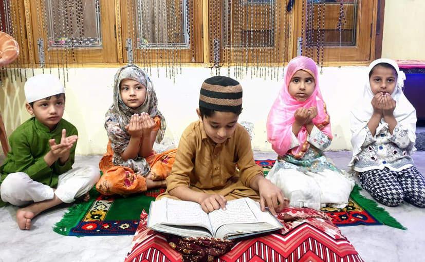 Prayers for the third jama offered by staying in homes