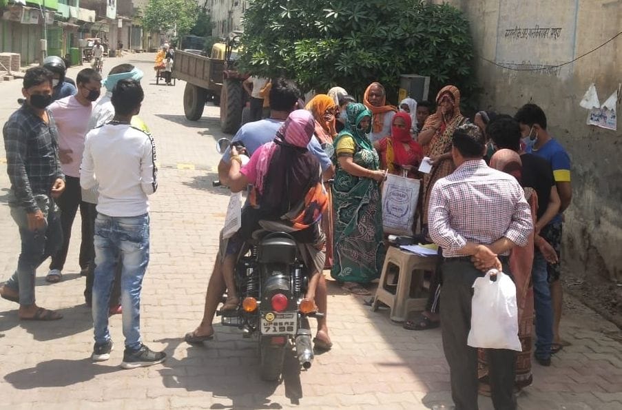 Ration, distribution, lockdown, mathura