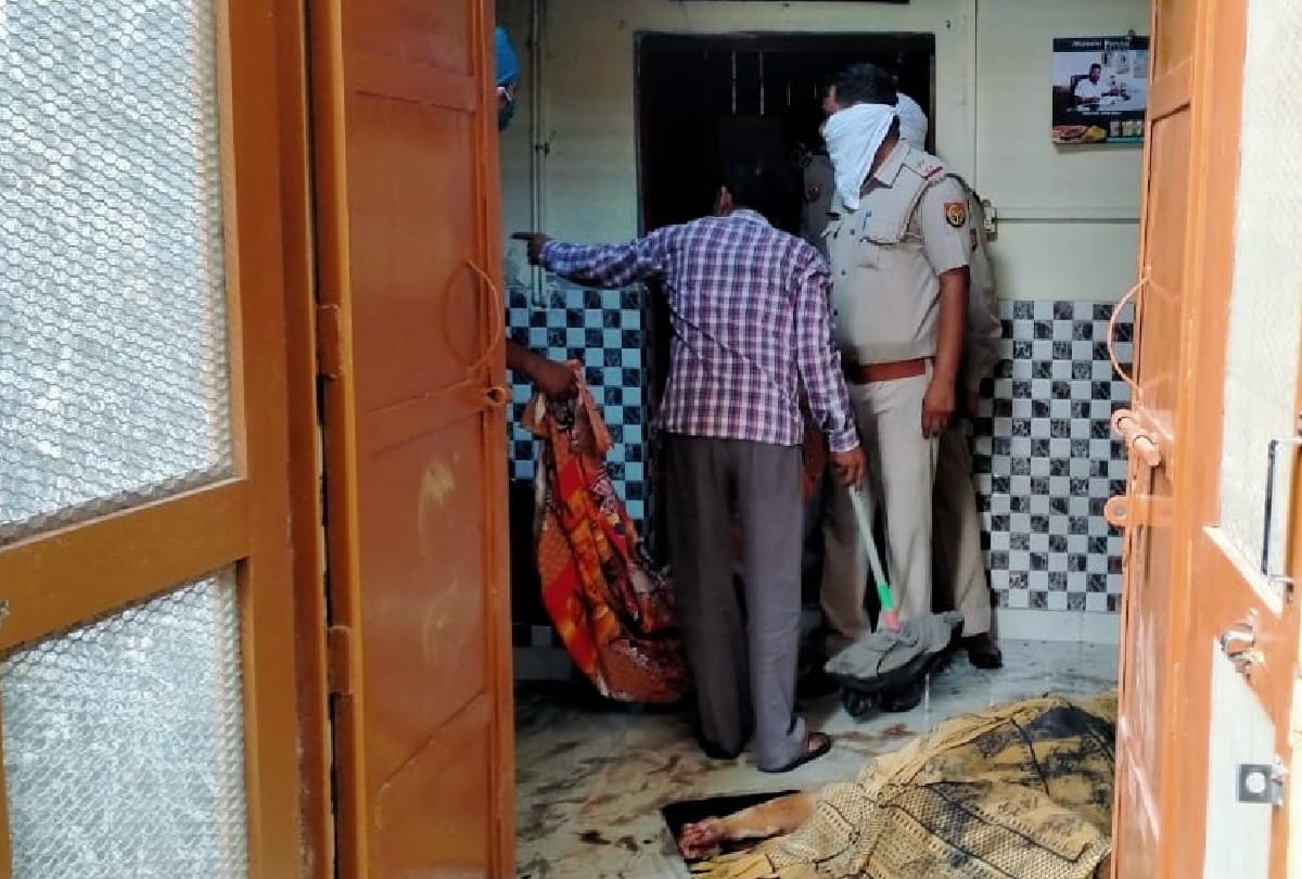 husband and wife burnt alive due to fire in AC in firozabad