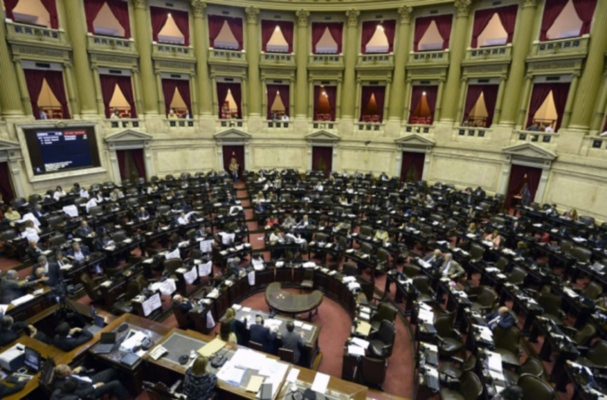 Argentina introduces millionaires tax to help pay for coronavirus