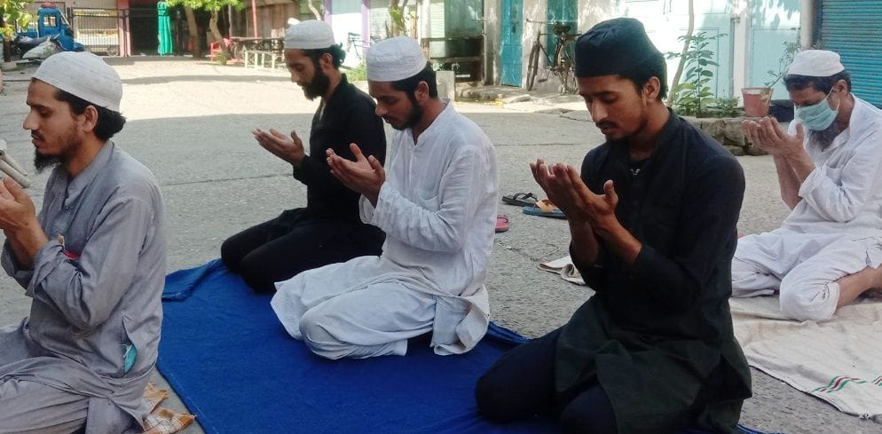 Prayers offered in homes