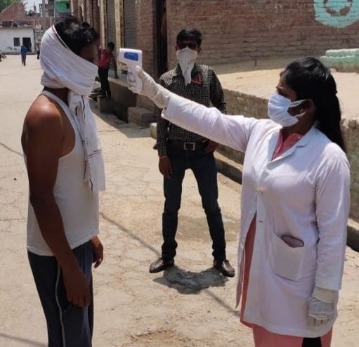 paidal va saikil se aane vaalon ko pravesh nahin
