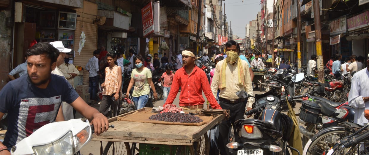 Hathras: The routine of people slowly returning to the track amidst the fear of Corona