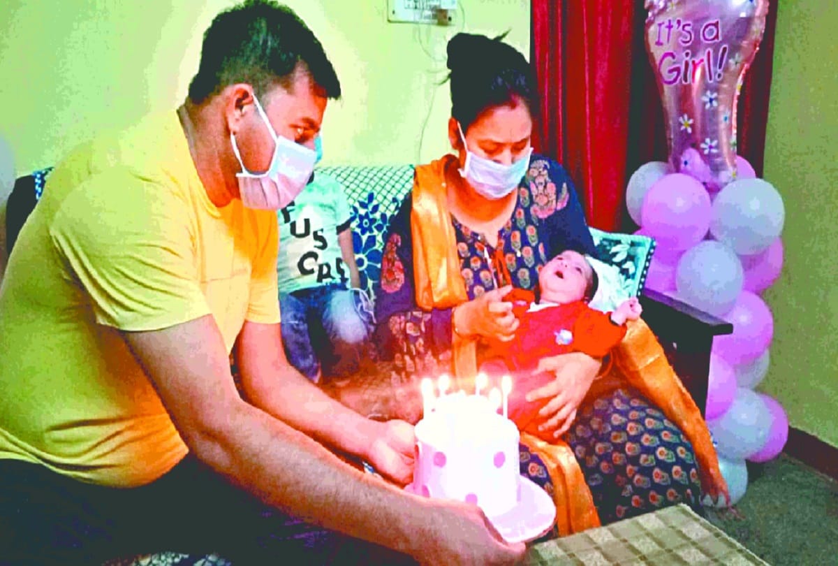 Delhi Police constable including his wife and newborn daughter won battle with Corona