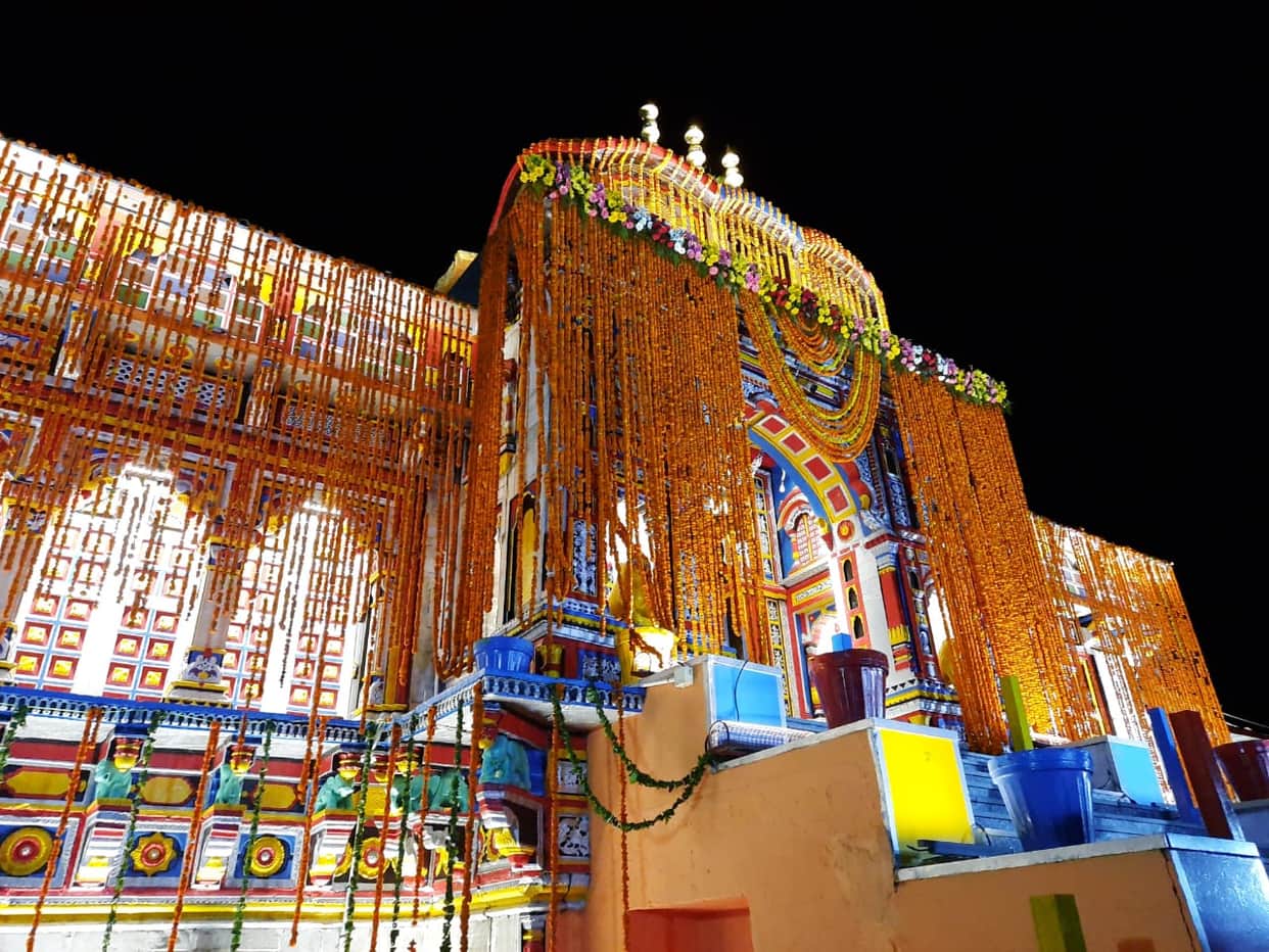 badrinath dham portals open today news in hindi : unknown facts of temple