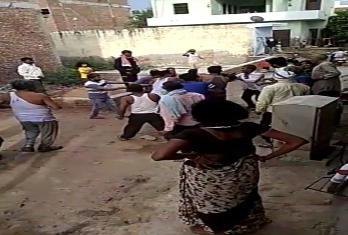 Clash Between Two Groups During Gas Refilling Video Goes Viral