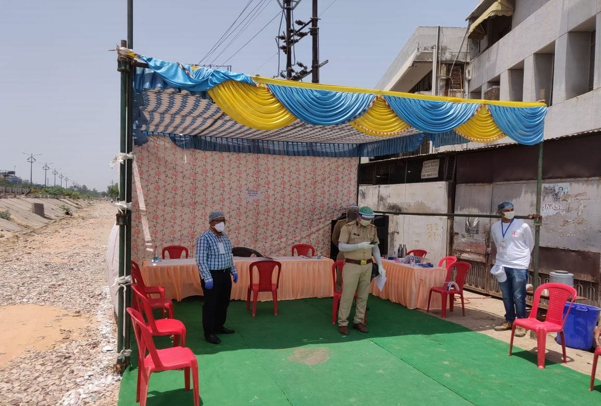 coronavirus latest update: two model hotspots in Agra