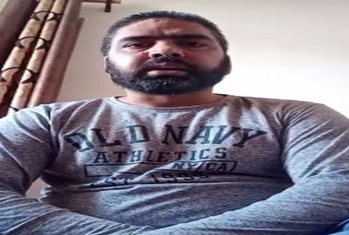Kashmiri student raised questions on working style of Gurugram police by  viral video thanking Amar Ujala