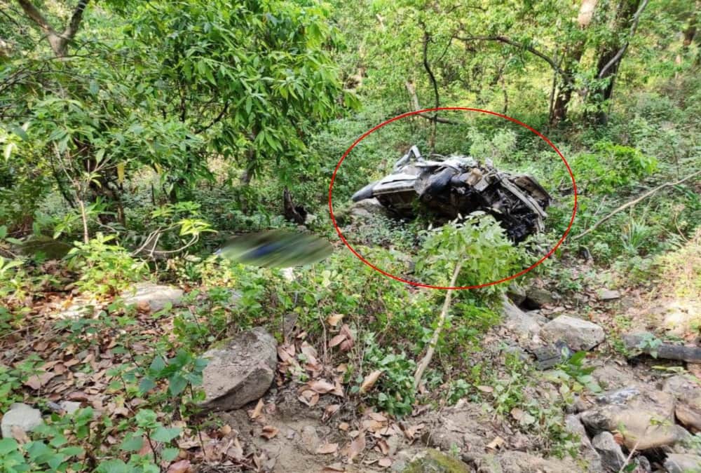 Uttarakhand Accident News: Car Terrific Accident during fell into ditch in tanakpur Champawat Highway, Three Killed, Photos