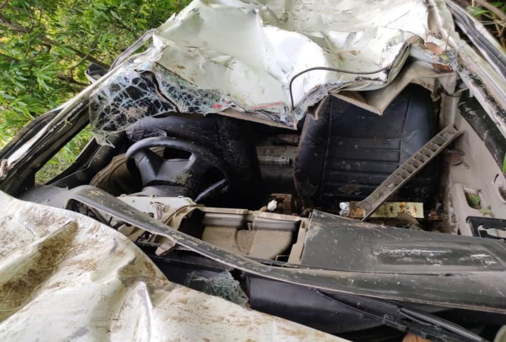 Uttarakhand Accident News: Car Terrific Accident during fell into ditch in tanakpur Champawat Highway, Three Killed, Photos