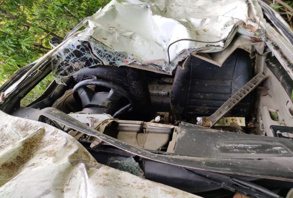 Uttarakhand Accident News: Car Terrific Accident during fell into ditch in tanakpur Champawat Highway, Three Killed, Photos